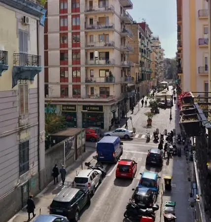 Peonia Naples